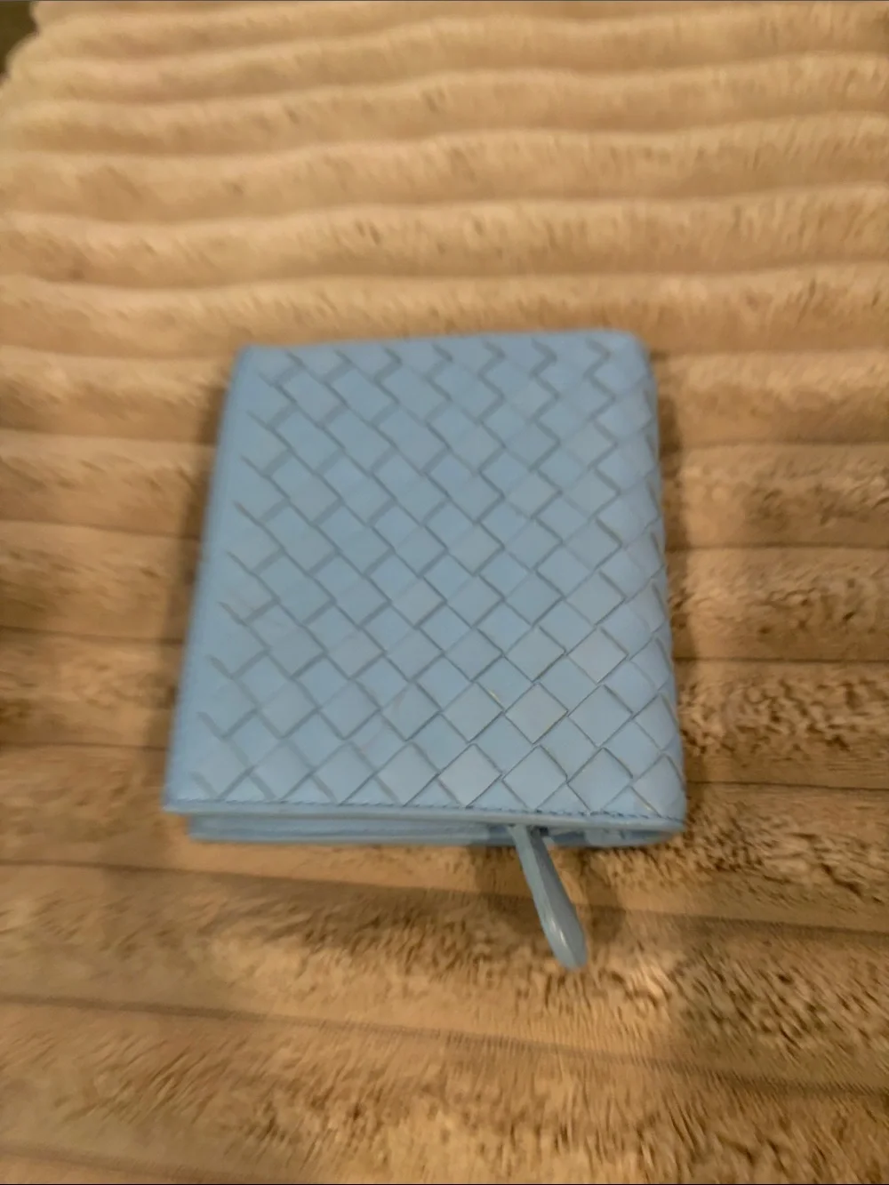 Bottega Veneta Light Blue Leather Wallet - Picture 6 of 6